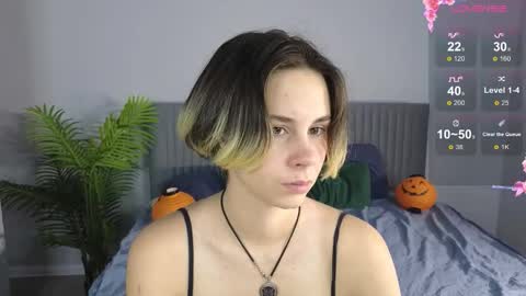 Hello  Im Mila online show from 11-04-25, 01:16