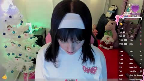 Snapshot of millandiux chatting on 12-04-25, 01:48 millandiux online show from 12-04-25, 01:48