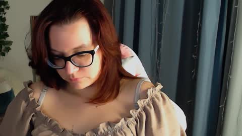 Snapshot of millapoolys chatting on 12-10-24, 08:16 Milla online show from 12-10-24, 08:16