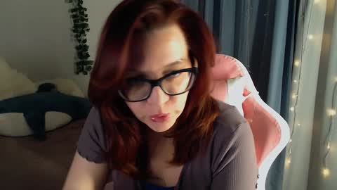 Snapshot of millapoolys chatting on 01-02-25, 12:35 Milla online show from 01-02-25, 12:35