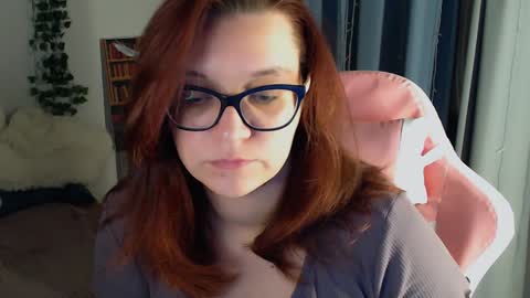 Snapshot of millapoolys chatting on 01-12-25, 07:53 Milla online show from 01-12-25, 07:53