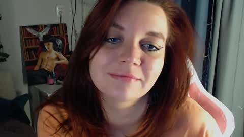 Snapshot of millapoolys chatting on 01-14-25, 04:29 Milla online show from 01-14-25, 04:29