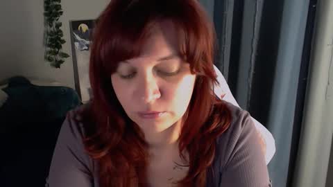Snapshot of millapoolys chatting on 10-17-25, 03:36 Milla online show from 10-17-25, 03:36