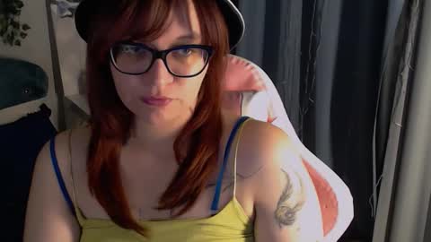 Milla online show from 11-02-25, 05:15