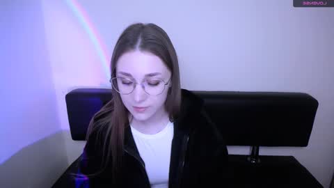 Milla online show from 11-18-25, 09:14