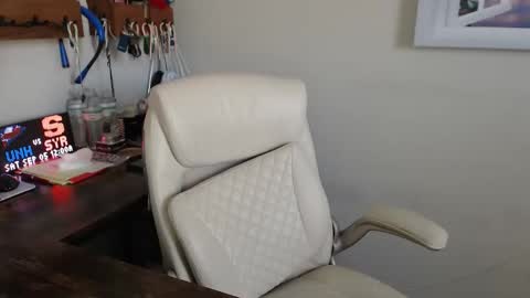 millenium0129 online show from 03-10-26, 06:24