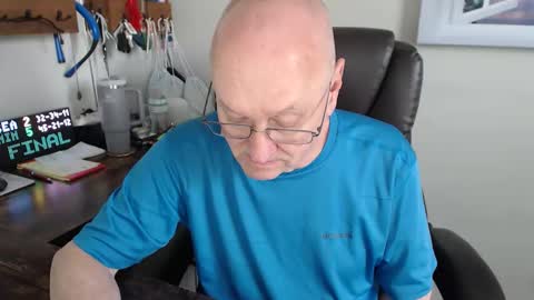 millenium0129 online show from 04-08-26, 06:41