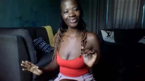 Snapshot of millenium254 chatting on 10-10-25, 09:30 eve online show from 10-10-25, 09:30