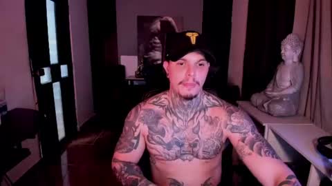Snapshot of miller_g95 chatting on 06-12-26, 05:06 miller_g95 online show from 06-12-26, 05:06