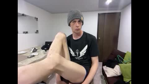 Snapshot of millerjdm chatting on 09-15-25, 11:49 SlimnHungOH online show from 09-15-25, 11:49