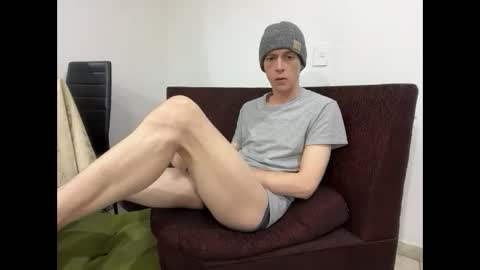 Snapshot of millerjdm chatting on 09-21-25, 10:44 SlimnHungOH online show from 09-21-25, 10:44