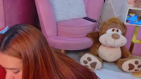 Snapshot of milleyjones_ chatting on 12-02-25, 08:04 milleyjones_ online show from 12-02-25, 08:04