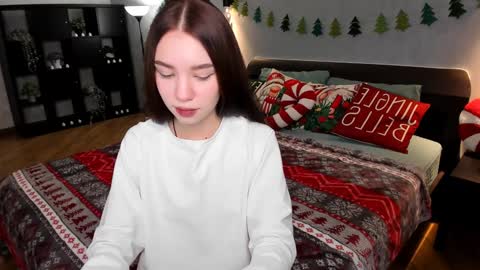 Snapshot of milli_brownn chatting on 12-19-24, 07:18 Milli online show from 12-19-24, 07:18