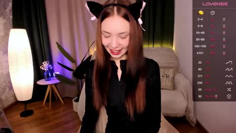 Snapshot of milli_brownn chatting on 01-28-25, 12:22 Milli online show from 01-28-25, 12:22