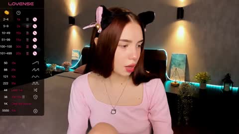 Snapshot of milli_brownn chatting on 02-03-25, 09:41 Milli online show from 02-03-25, 09:41