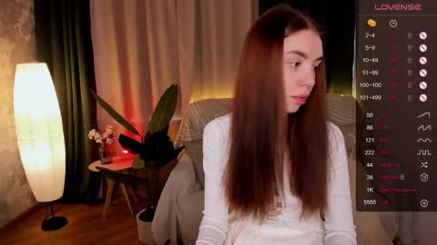 Snapshot of milli_brownn chatting on 03-08-25, 08:33 Milli online show from 03-08-25, 08:33