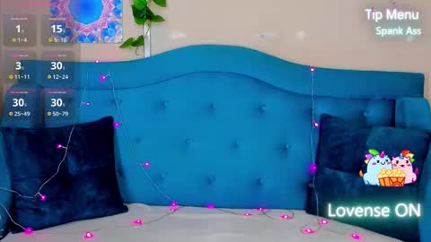 Milly online show from 10-14-25, 01:28