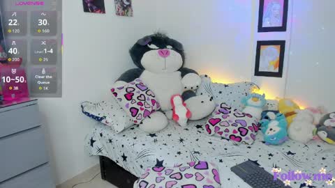        online show from 04-11-26, 04:17