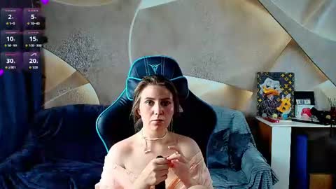 Snapshot of millie_mint chatting on 07-30-26, 01:43 Millie Mint online show from 07-30-26, 01:43