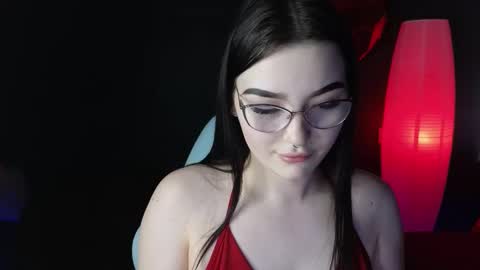 Snapshot of milliedoll chatting on 02-24-25, 07:55 Millie online show from 02-24-25, 07:55