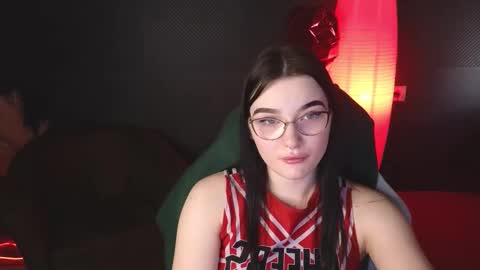 Snapshot of milliedoll chatting on 03-01-25, 06:46 Millie online show from 03-01-25, 06:46
