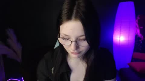 Snapshot of milliedoll chatting on 03-07-25, 01:20 Millie online show from 03-07-25, 01:20