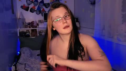 Millie online show from 11-22-25, 02:05