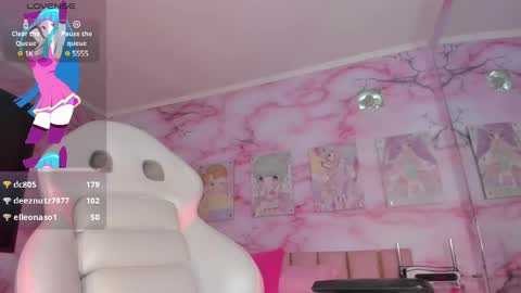 Snapshot of millieskinny_ chatting on 01-11-25, 03:23 Ana Maria online show from 01-11-25, 03:23