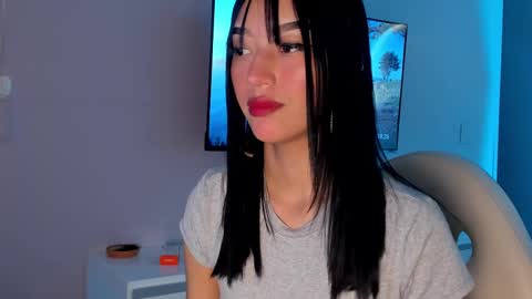 Snapshot of millieskinny_ chatting on 09-09-25, 11:26 Ana Maria online show from 09-09-25, 11:26