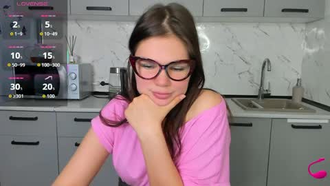 Welcome My name is Tina online show from 06-02-26, 06:43