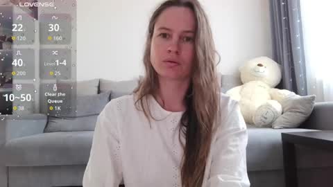 milly_browski online show from 04-30-26, 02:45