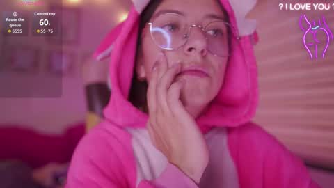 MILLY online show from 03-12-26, 09:32