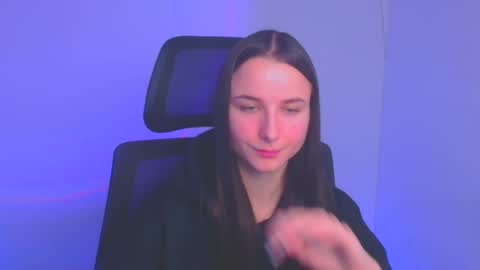 Milly online show from 12-18-24, 07:58