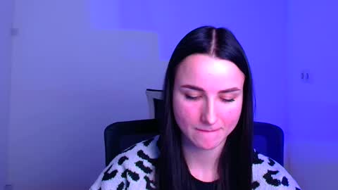 Milly online show from 01-21-25, 12:29