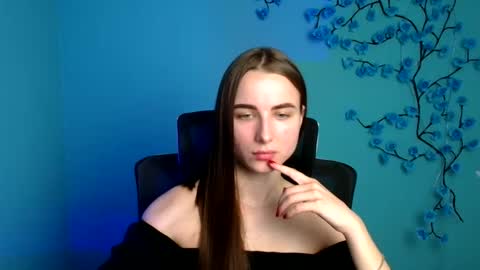Milly online show from 05-20-26, 11:27
