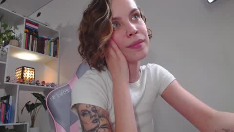 Milly online show from 02-07-25, 12:50