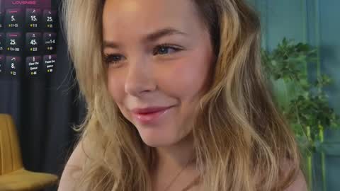 Milly    online show from 01-02-25, 06:07