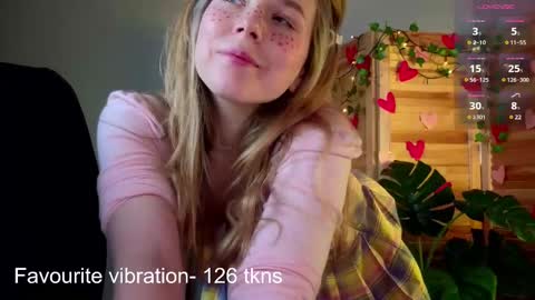 Milly    online show from 02-17-25, 09:56