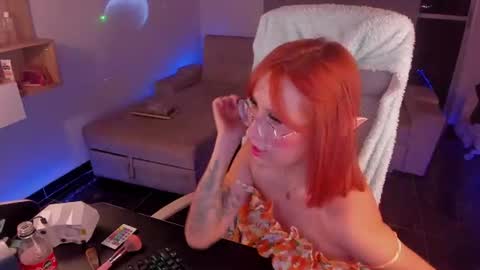Snapshot of milly_yako chatting on 08-06-26, 03:52 Monkey D Maddie online show from 08-06-26, 03:52