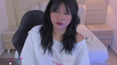 Snapshot of millyevans1 chatting on 04-08-26, 02:55 millyevans1 online show from 04-08-26, 02:55