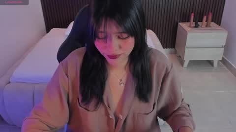 Snapshot of millyevans1 chatting on 04-14-26, 03:01 millyevans1 online show from 04-14-26, 03:01