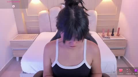 Snapshot of millyevans1 chatting on 04-28-26, 03:22 millyevans1 online show from 04-28-26, 03:22