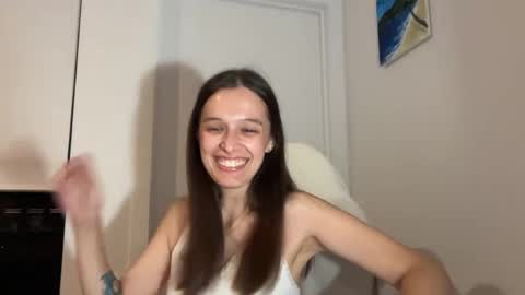 Milly online show from 04-21-26, 09:15