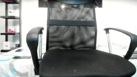 Milo Cruz online show from 04-04-26, 05:06