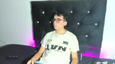 Snapshot of milogm_ chatting on 07-27-26, 09:44 milogm_ online show from 07-27-26, 09:44
