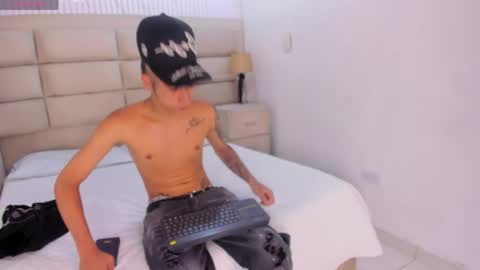 Milo online show from 04-21-26, 08:55