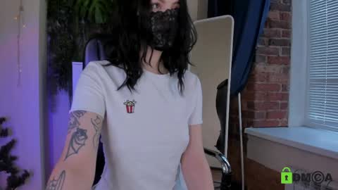 Snapshot of milro12 chatting on 03-24-26, 03:39 milro12 online show from 03-24-26, 03:39