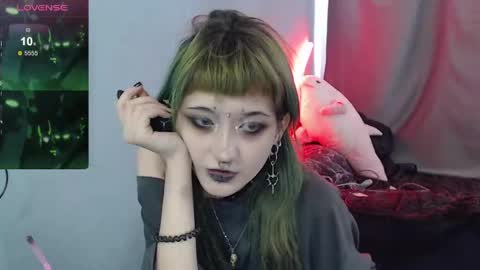 Snapshot of milten_trish chatting on 05-07-26, 03:50 milten_trish online show from 05-07-26, 03:50