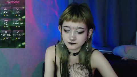 Snapshot of milten_trish chatting on 05-14-26, 08:15 milten_trish online show from 05-14-26, 08:15
