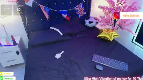 Snapshot of milu_ballmer chatting on 06-21-26, 07:22 Milu ballmer online show from 06-21-26, 07:22